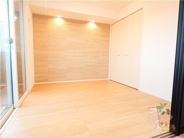 パルティールの洋室