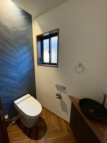 津幡町中須加　のトイレ