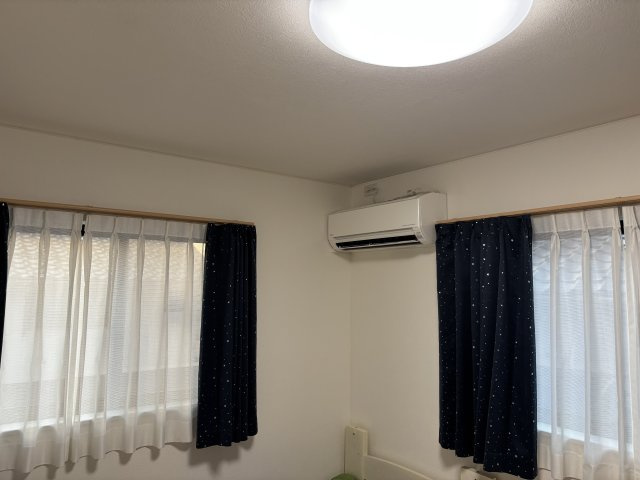 津幡町中須加　の洋室