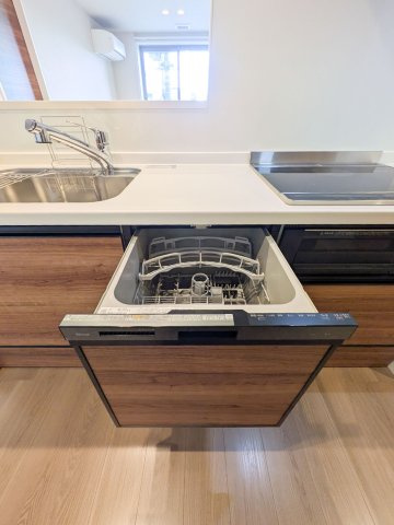 アルビオン　コートの居間・リビング|遮音床SHAIDD55搭載♪