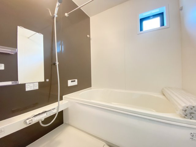 『八王子市新築戸建て』八王子市楢原町979-16【仲介手数料無料】　２期の浴室|～仲介手数料無料☆八王子ひなた不動産～八王子市楢原町　新築戸建て