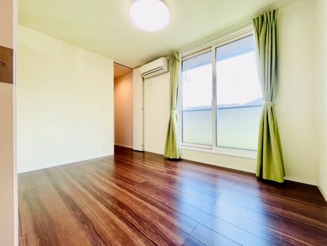 長久手市岩作三ケ峯戸建の洋室|洋室約5.8帖