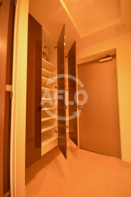 カスタリア上町台の玄関|カスタリア上町台　玄関