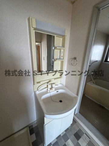 仲介手数料０円！フォーブルJUNの独立洗面台