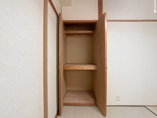 シャトレ―木の実町の収納