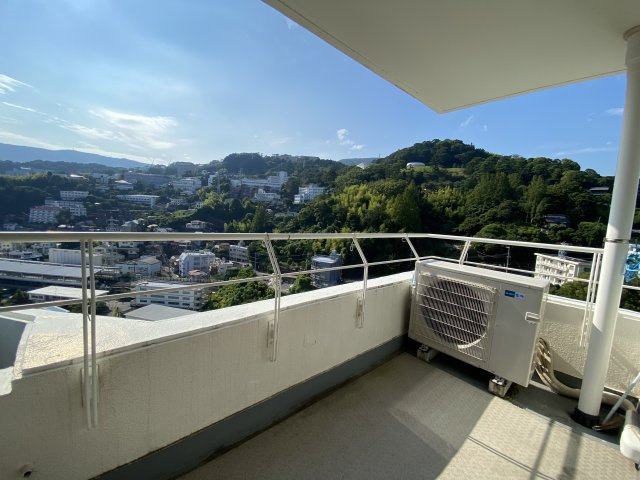 熱海プラザのバルコニー