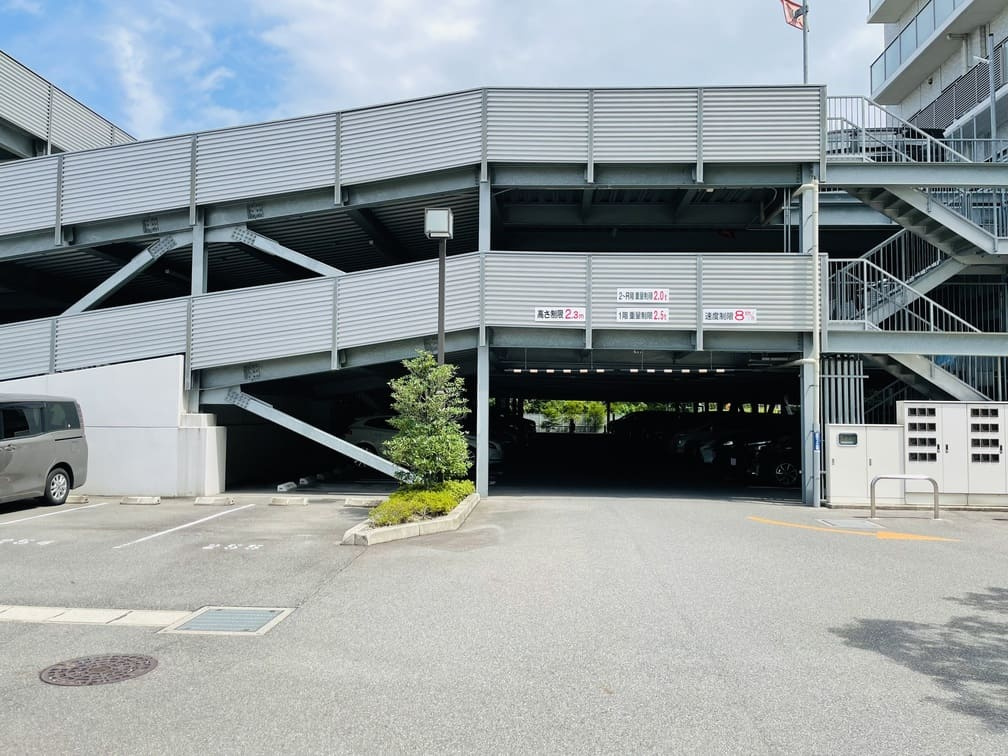 セントハート藤が丘の駐車場|平面自走式駐車場