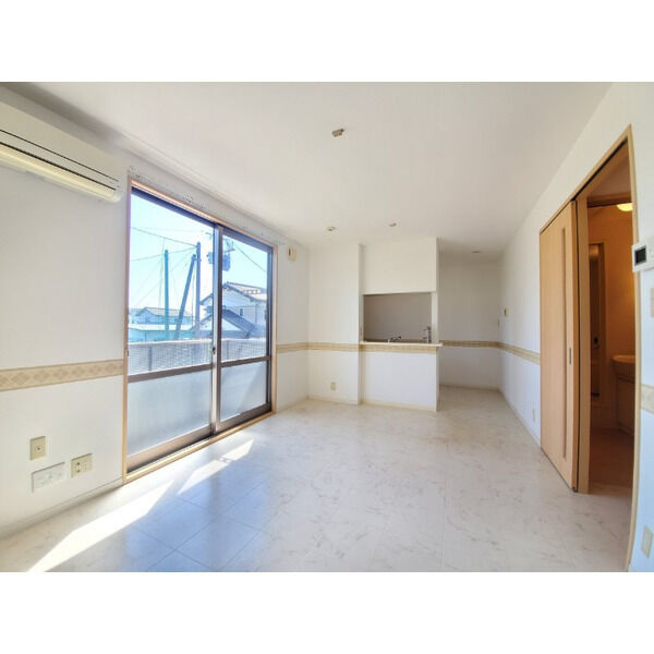 メゾンドリームの居間・リビング|広いリビング★