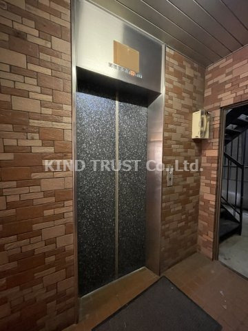 KTI南森町のロビー|ロビーです