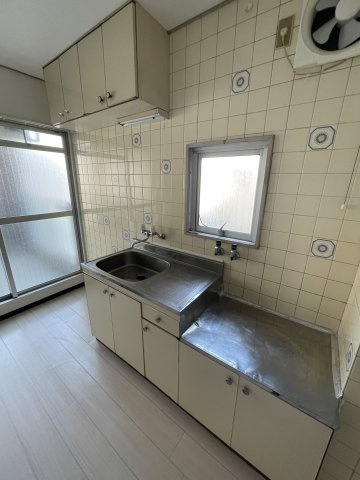 KTI南森町のキッチン