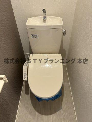 仲介手数料０円！Grande鶴羽のトイレ