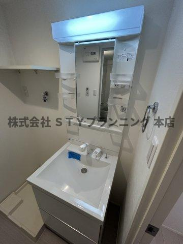 仲介手数料０円！Grande鶴羽の独立洗面台