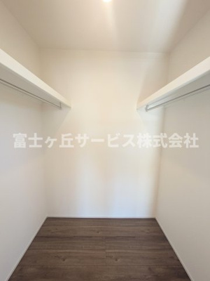 【収納】 | 浜松市中央区泉4丁目 2期 新築一戸建て | ウォークインクローゼットです