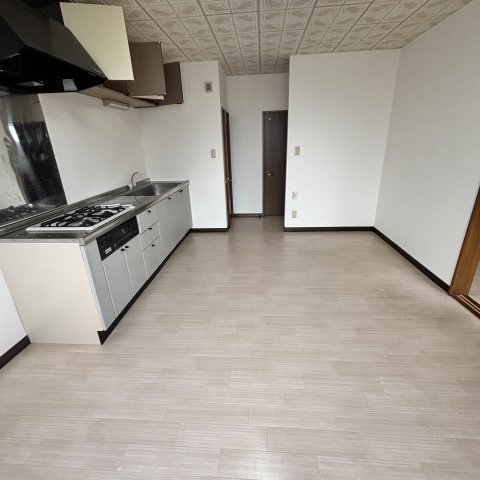 ハイツビバリーのロビー