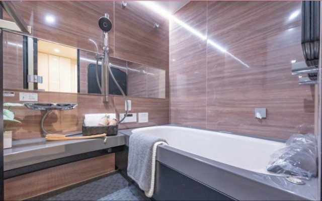 【浴室】 | ★仲介手数料無料★パークコート千代田富士見ザ・タワー（皇居・北の丸公園・千鳥ヶ淵を望める　南東向き29F）