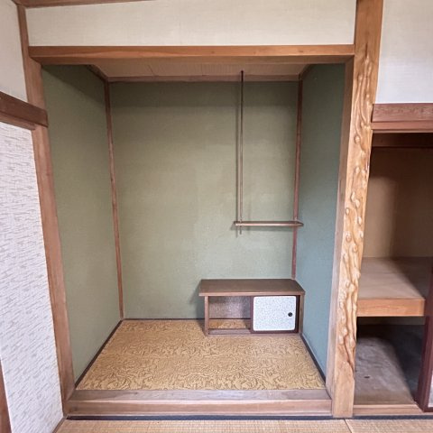 室蘭市港南町１丁目２９－５戸建の玄関