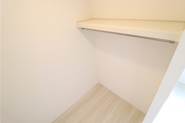 ＩＳＨＩＫＡＷＡ　ＨＩＬＬＳ　Ⅸの収納|ウォークインクローゼット
