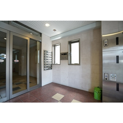 【エントランス】 | ルビナス・ウエストパレス | エントランスホール