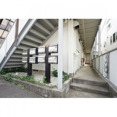 【エントランス】 | コスモ・ポーリ | エントランス