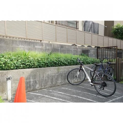 【その他】 | コスモ・ポーリ | 駐輪場