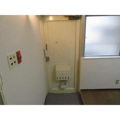 【玄関】 | コーポ四季 | 玄関