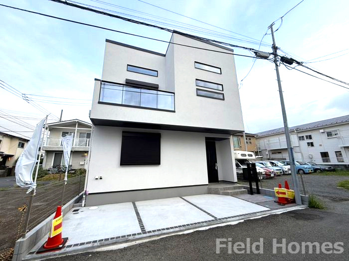 藤沢市辻堂元町５丁目新築戸建て　２号棟の外観|外観「藤沢市辻堂元町5丁目新築戸建て」