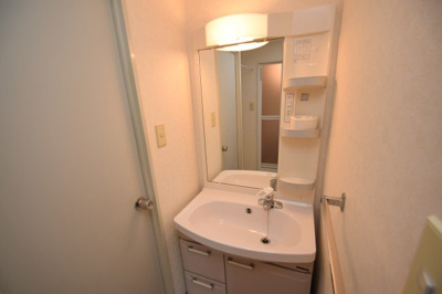 【洗面所】 | シャイニング