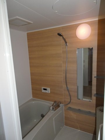 アースガーデンＳＯＪＡの浴室|浴室