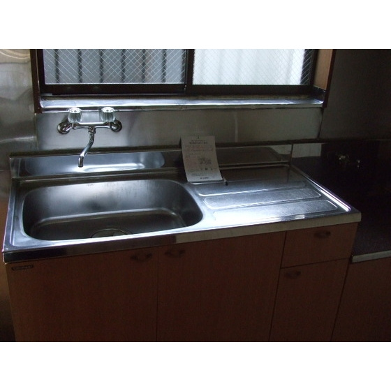 岐阜市加納鉄砲町２丁目の一戸建てのキッチン