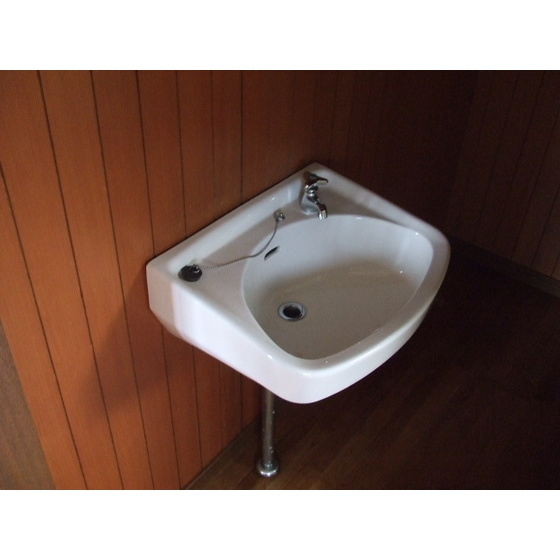 岐阜市加納鉄砲町２丁目の一戸建ての洗面所