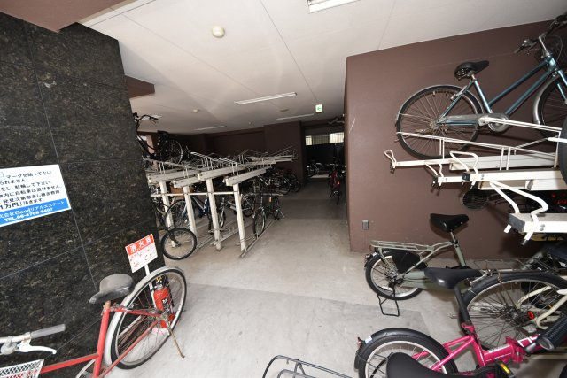 アーデンタワー西本町