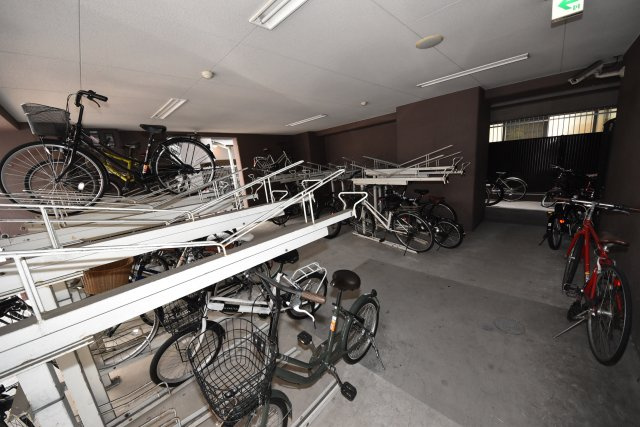 アーデンタワー西本町