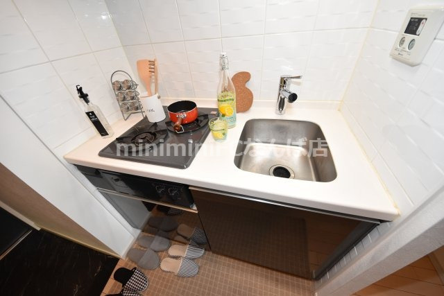 アーデンタワー西本町のキッチン