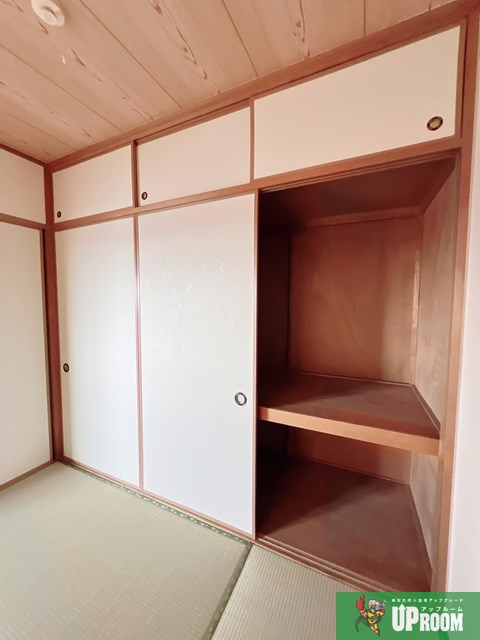 パラシオイトウの内装