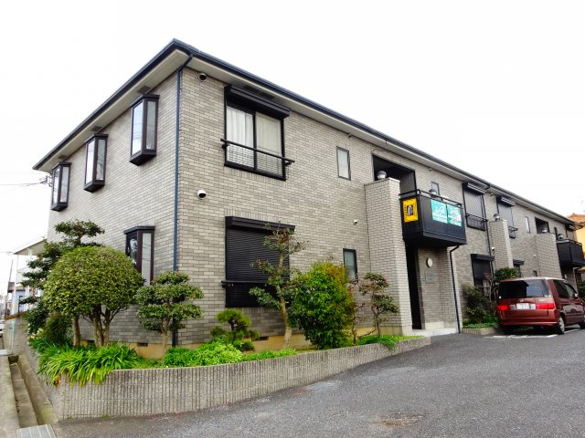 グランシャリオB棟の外観