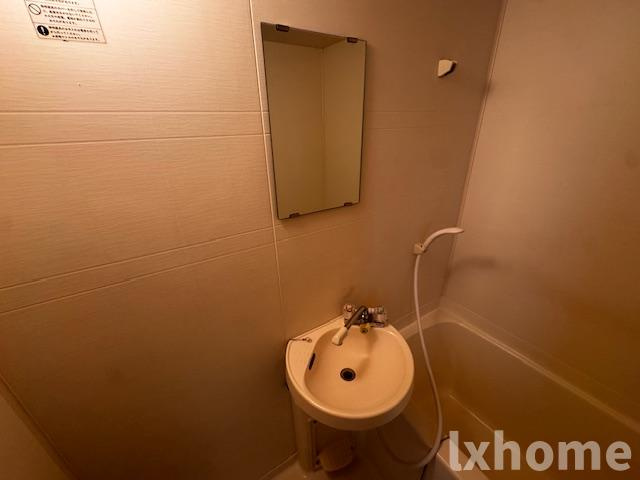 中村10番館の洗面所|コンパクトで使いやすい洗面所