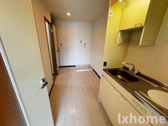 中村10番館の居間・リビング|使いやすい居間です