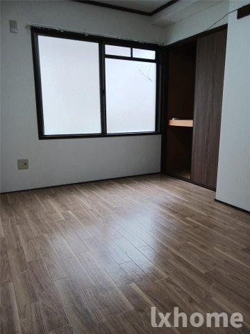 上穂ハイツの内装|内装は落ち着いています