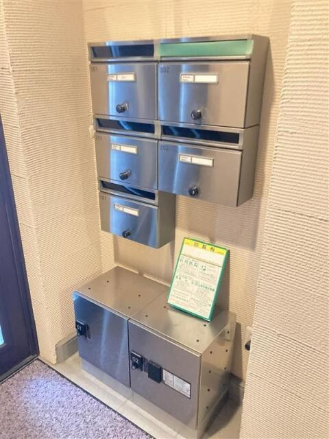 Ｖｉｌｌａ　Ｖｉｃｉｎａのその他共用部分|【 宅配ボックス 】【 ポスト 】 