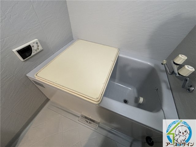 ネオハイツ明石・魚住の浴室