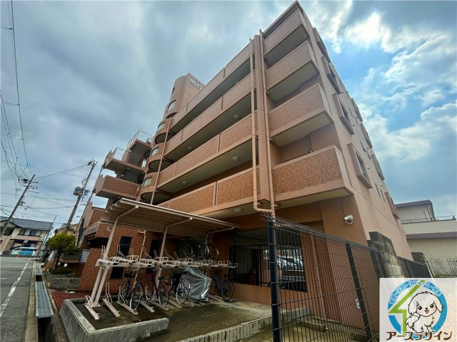 ネオハイツ明石・魚住の外観