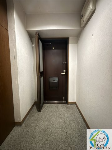 ネオハイツ明石・魚住の玄関