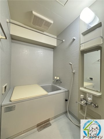 ネオハイツ明石・魚住の浴室