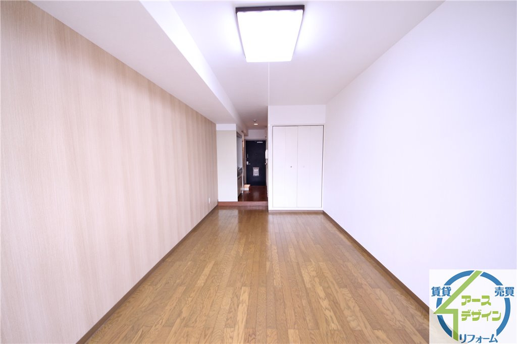 クロスロードハイツ山崎の居間・リビング