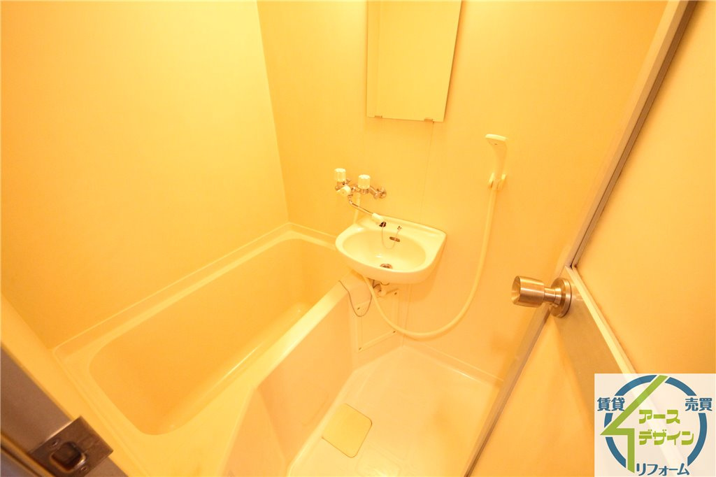 クロスロードハイツ山崎の浴室