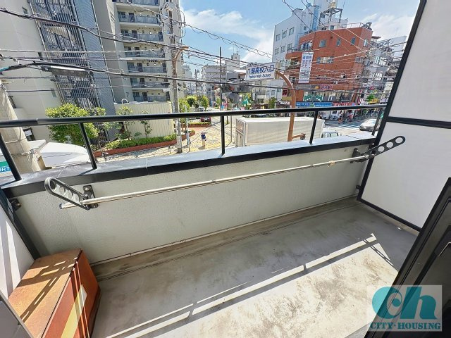 アツミハイツ 202号室のバルコニー