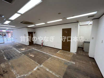 【内装】 | ベローナコート