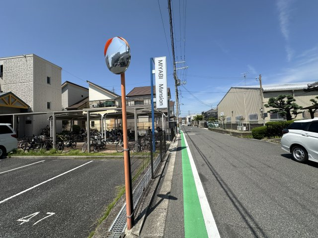 平成10年ＲＣ造・検済有・ファミリー45戸１棟マンションの展望