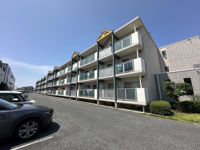 平成10年ＲＣ造・検済有・ファミリー45戸１棟マンションの外観|検査済証あり、積水ハウス施工平成10年建築RC造　２LDKファミリー　45戸＋駐車場４5台