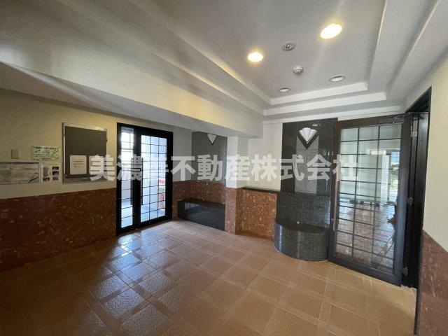 ６５６７５　マルベリー各務原